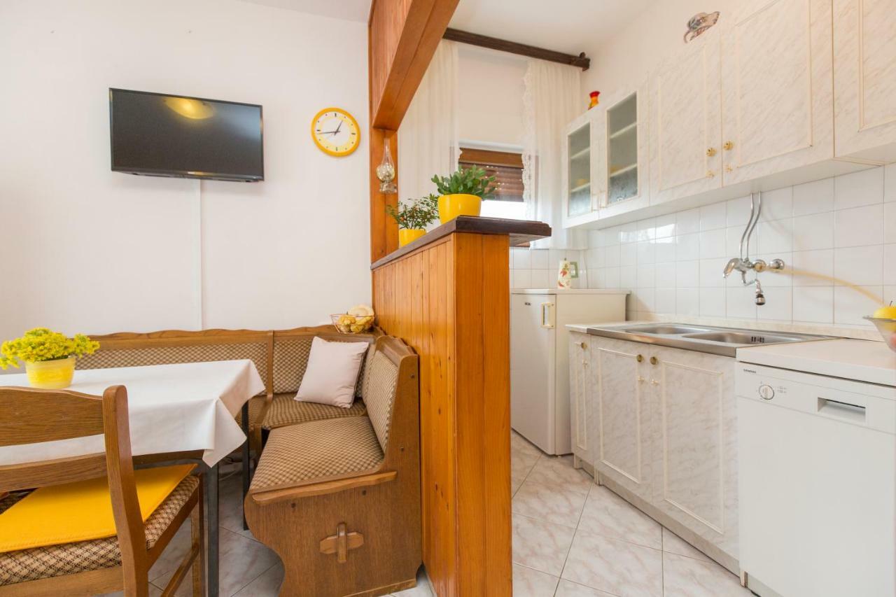 Apartman Branka Лабин Екстер'єр фото